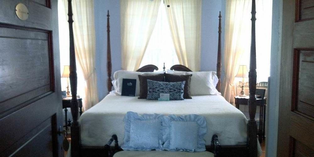 Evas Escape At The Gardenia Inn San Antonio Exterior photo